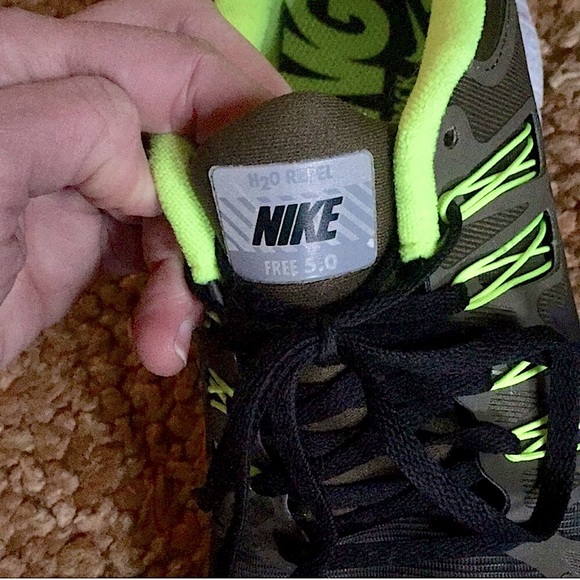 NIKE FREE RUN 5.0 LEOPARD OLIVE NEON SNEAKER 8 9.5 - Picture 3 of 13